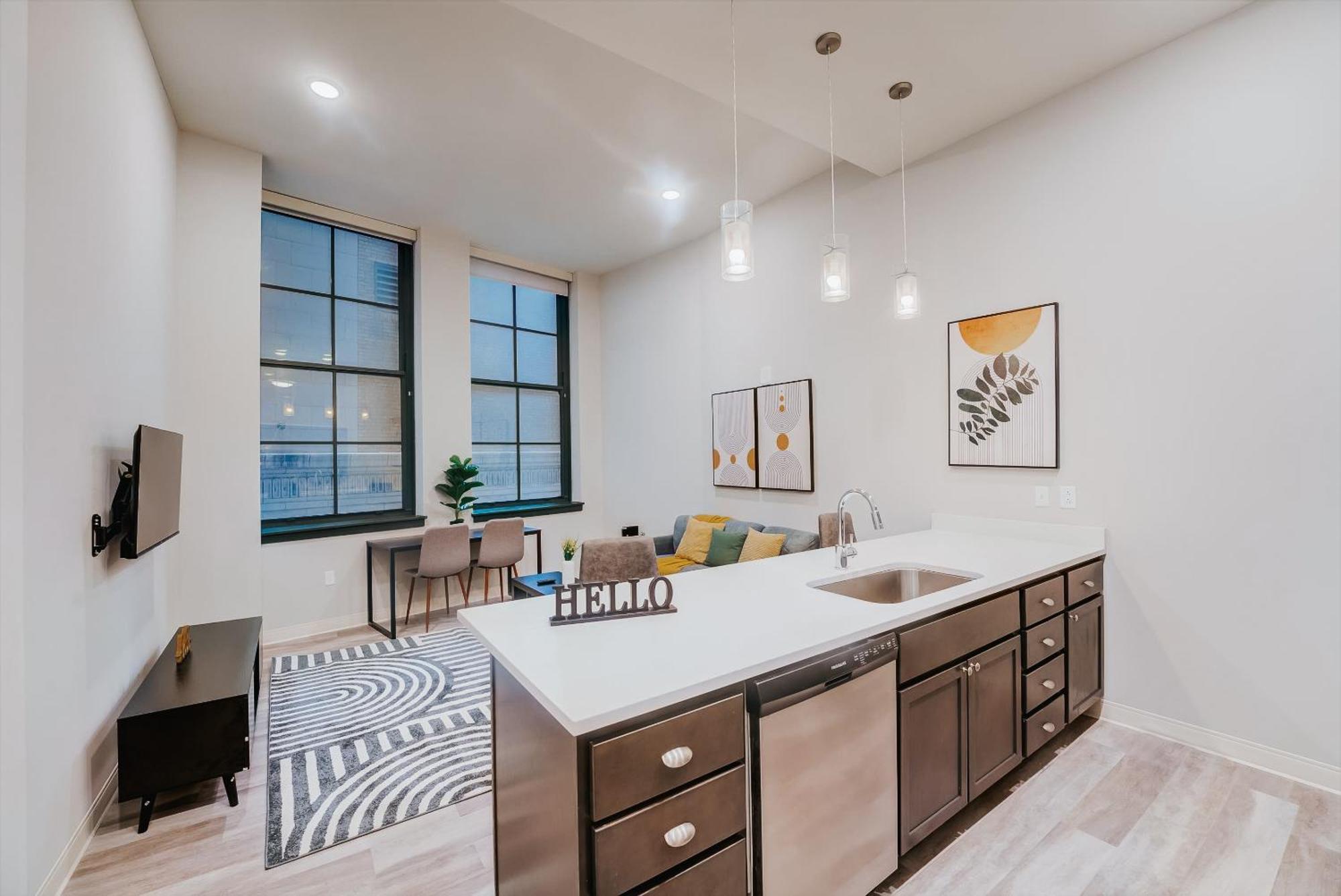 Frontdesk Athlon Apts Downtown Cleveland 아파트 객실 사진