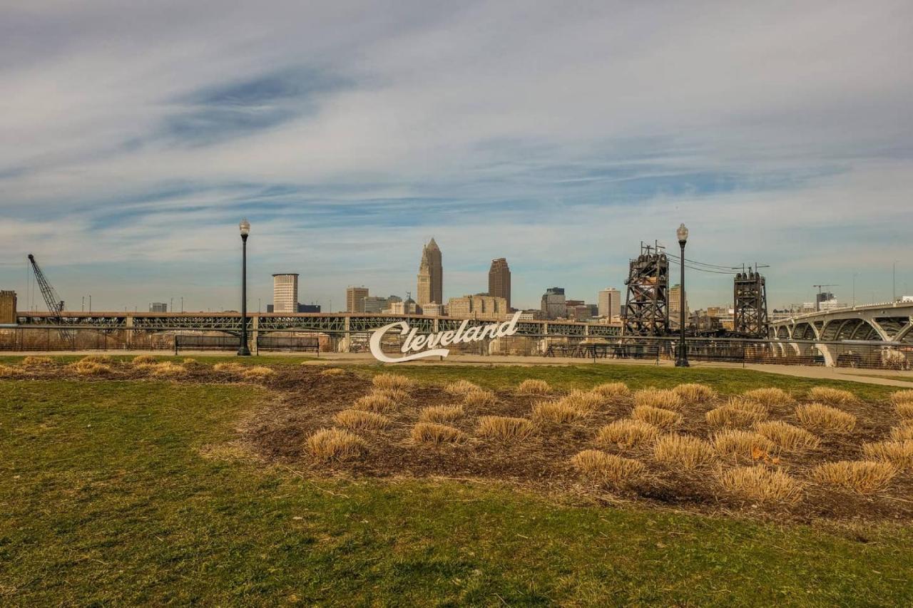 Frontdesk Athlon Apts Downtown Cleveland 아파트 외부 사진